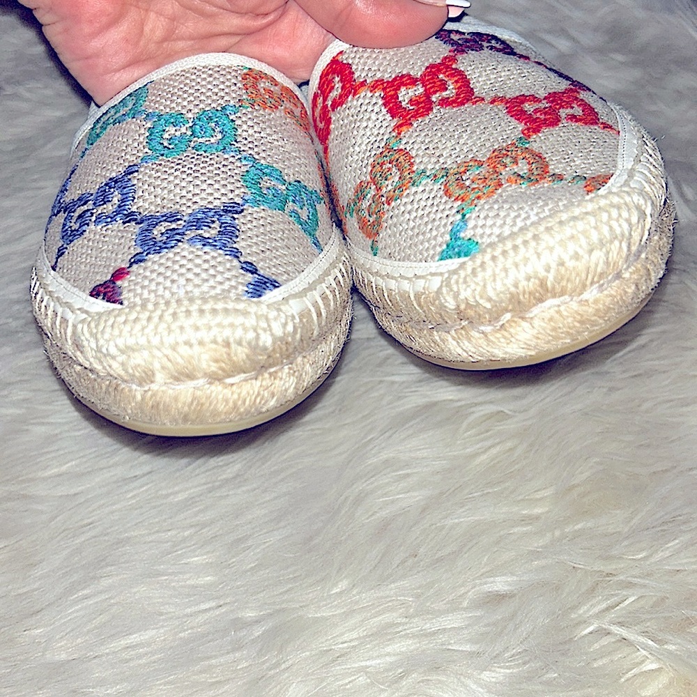 Gorgeous & Authentic GUCCI Logo Printed Canvas Espadrilles Size 38 (Will trade!) - Picture 16 of 16